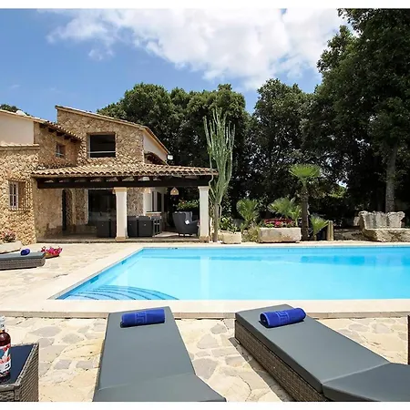 Spektakulaere Neu Renovierte In Pollenca