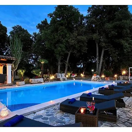 Spektakulaere Neu Renovierte In Holiday home *